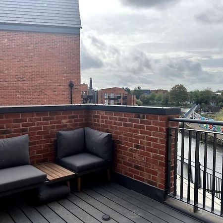 Villa Waterside House à Leicester Extérieur photo
