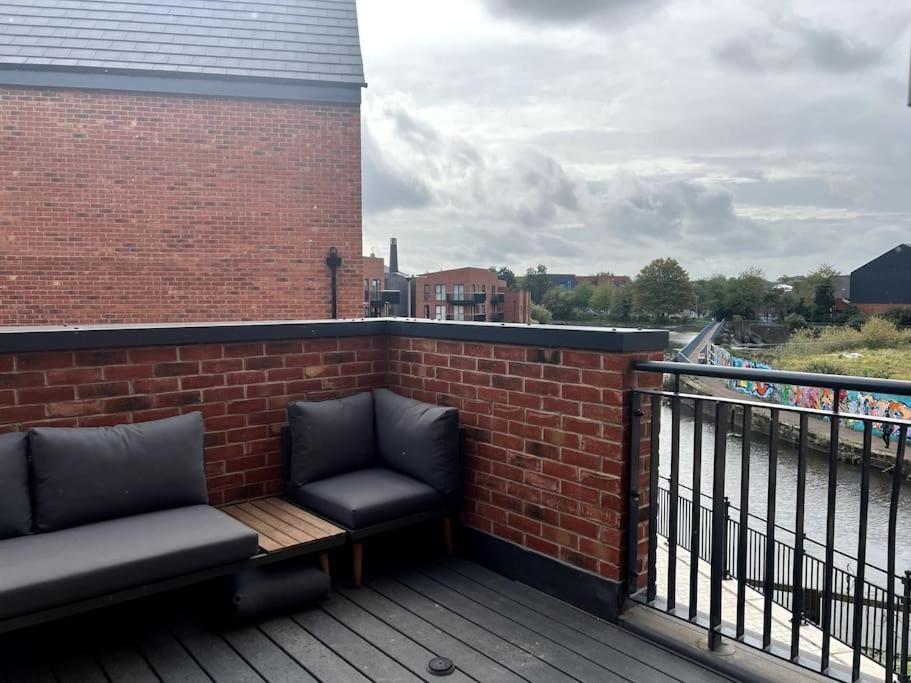 Villa Waterside House à Leicester Extérieur photo