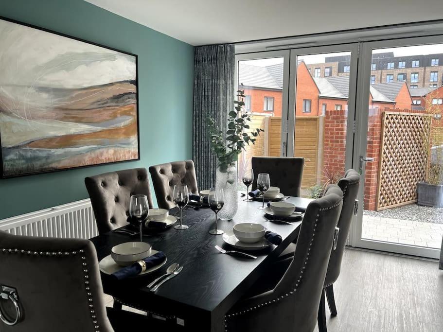 Villa Waterside House à Leicester Extérieur photo